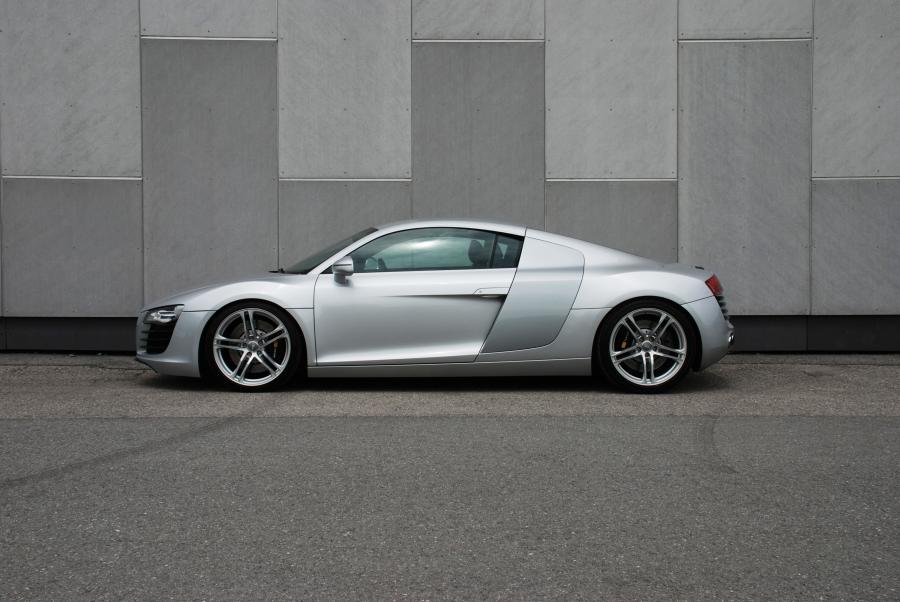  Audi R8 by O.CT Tuning 2008 года  (фото 11 из 18)